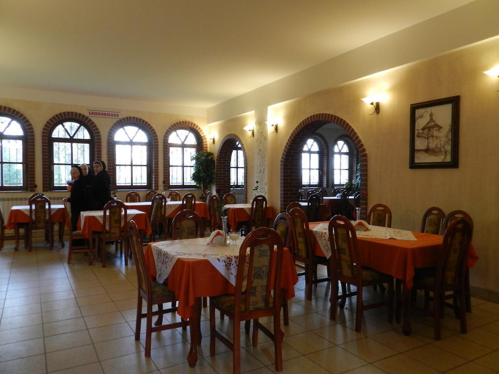 Dom Pielgrzyma Hotel Kalwaria Zebrzydowska Exterior foto